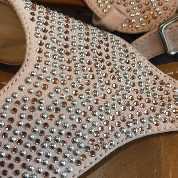 Sandals - Picture 4 of 4